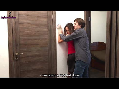 ❤️ Sexy Realtor e Itšohlometsa Pussy ea Hae le Li-Fucks Ha A ntse A Rekisa Afolete ea Hae - Krempai ☑ ❌️